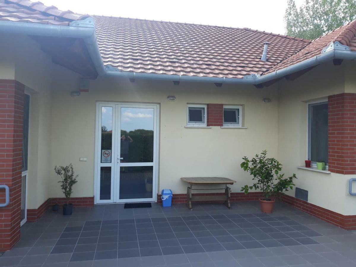 Bella Vendeghaz Morahalom Hotel Exterior photo